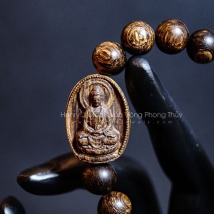 Vòng tay Mặt Phật Thích Ca Mâu Ni Bọc Vàng 10K Trầm Hương Sánh Chìm Nước Dầu Vàng
