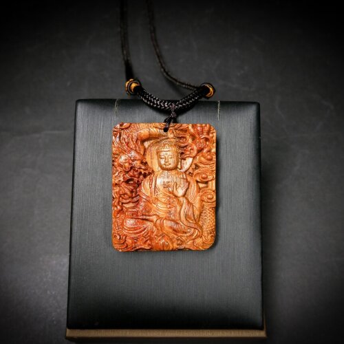 Mặt dây chuyền Phật A Di Đà chạm khắc Rồng gỗ Sưa đỏ Việt Nam