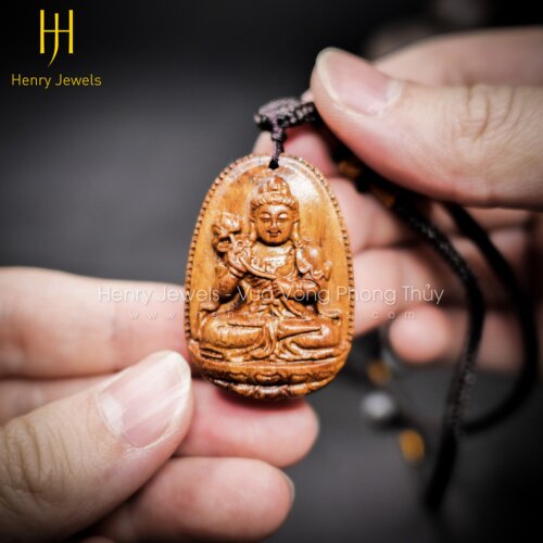 Mặt dây chuyền Phật Bản Mệnh gỗ Sưa đỏ Việt Nam