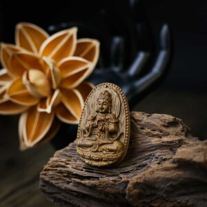 Mặt đeo cổ Phật Bản Mệnh Trầm Hương Tốc Lào