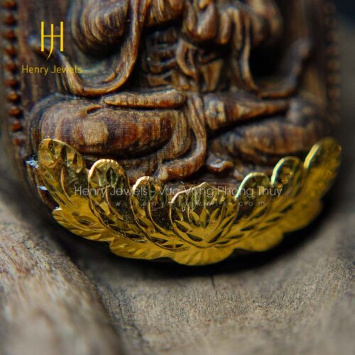 Mặt Phật Như Lai Đại Nhật Trầm Hương Sánh chìm dầu vàng bọc vàng + khắc chữ laser